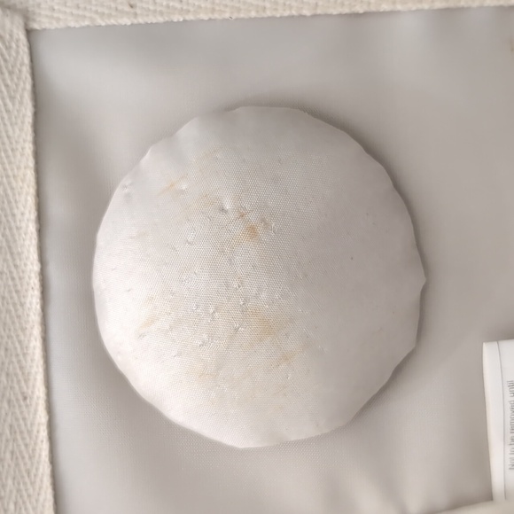 VGT,Dritz Woven/Wicker Small Sewing Basket with Striped Fabric. - Picture 8 of 13